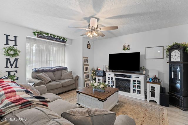 3661 Halifax Circle, Morristown, TN 37813