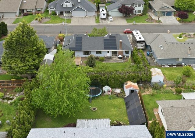 342 McLaughlin Dr, Woodburn, OR 97071