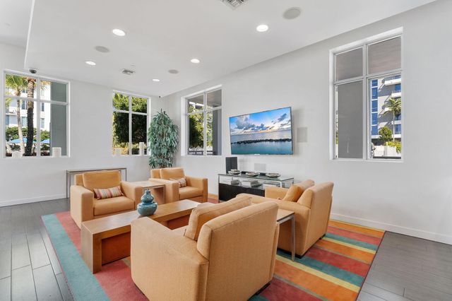 300 S Australian Avenue 916, West Palm Beach, FL 33401