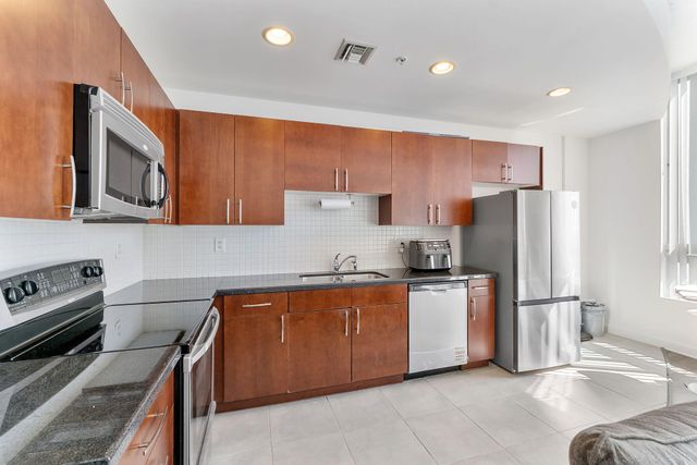 300 S Australian Avenue 916, West Palm Beach, FL 33401