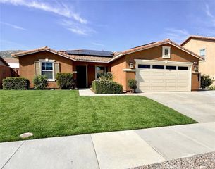 690 Julian Avenue, San Jacinto, CA 92582