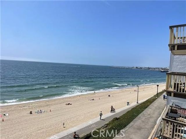 625 Esplanade 23, Redondo Beach, CA 90277