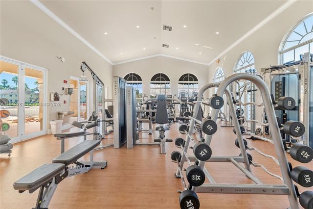 1174 NE 32nd Ave, Homestead, FL 33033