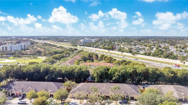 1174 NE 32nd Ave, Homestead, FL 33033