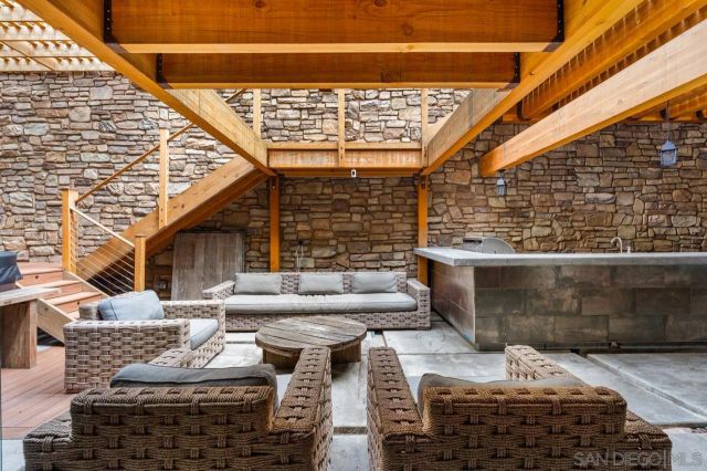 843 10Th Ave A & B, San Diego, CA 92101