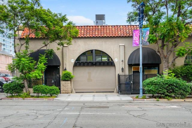 843 10Th Ave A & B, San Diego, CA 92101