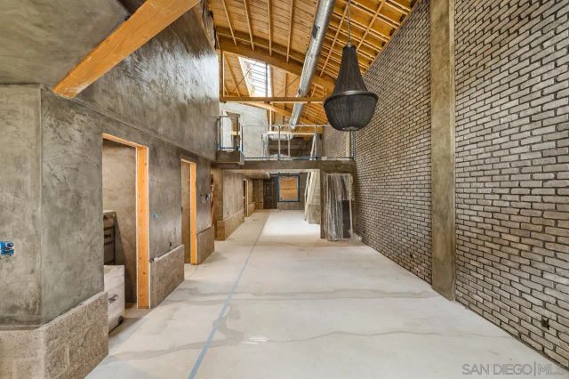 843 10Th Ave A & B, San Diego, CA 92101