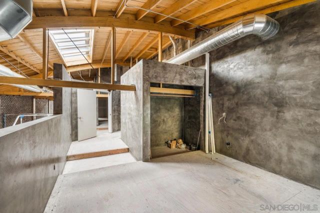 843 10Th Ave A & B, San Diego, CA 92101