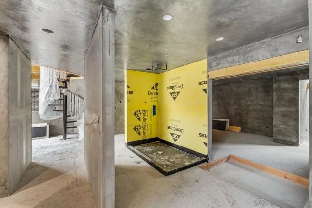 843 10Th Ave A & B, San Diego, CA 92101