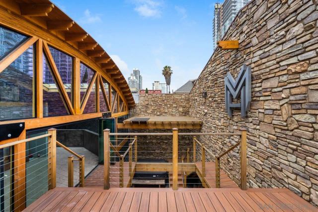 843 10Th Ave A & B, San Diego, CA 92101