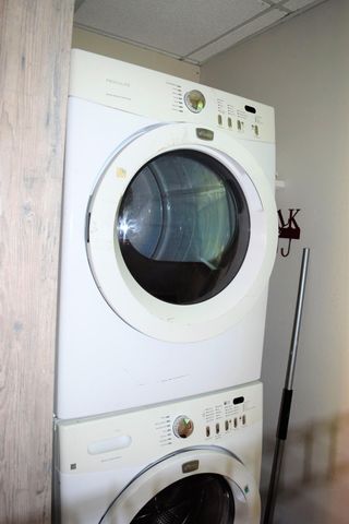 232 1st Avenue W, West Fargo, ND 58078