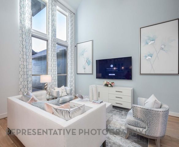 579 Cypress Valley Avenue, Montgomery, TX 77316