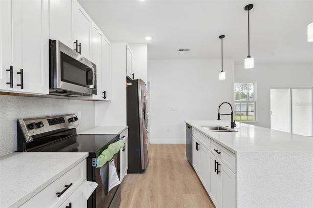 14930 SW 66TH AVENUE ROAD, Ocala, FL 34473