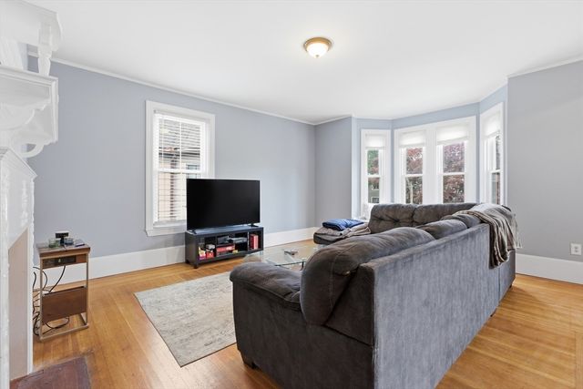 4 Lombard St, Boston, MA 02124
