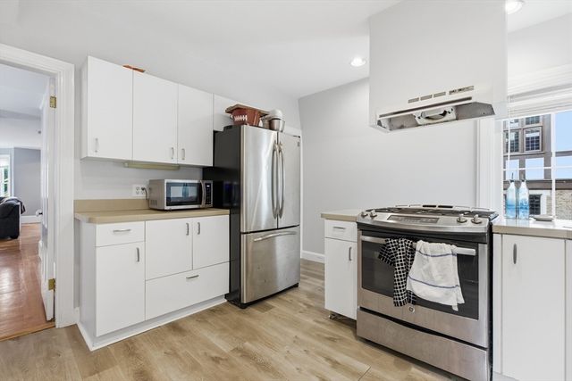4 Lombard St, Boston, MA 02124