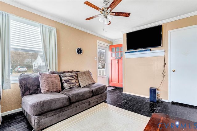 508 E Read St, Highland Springs, VA 23075