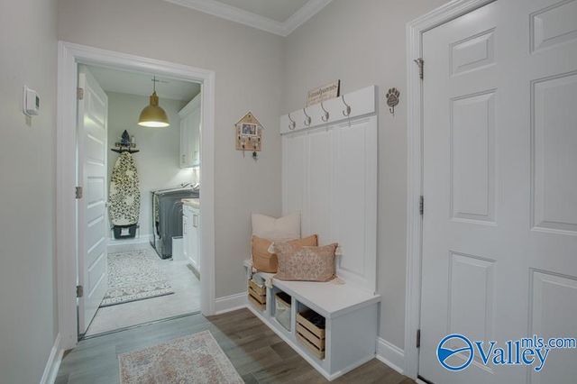 17437 Stonegate Drive, Athens, AL 35613