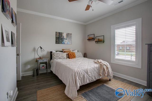 17437 Stonegate Drive, Athens, AL 35613