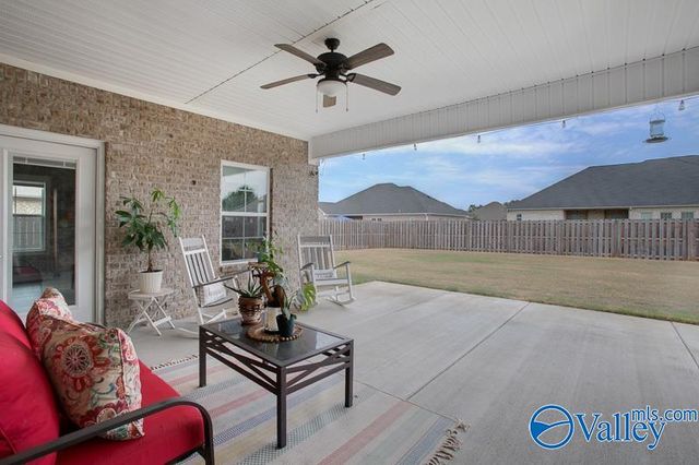 17437 Stonegate Drive, Athens, AL 35613