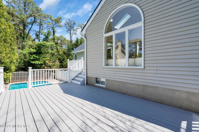 1401 Englemere Boulevard, Toms River, NJ 08757
