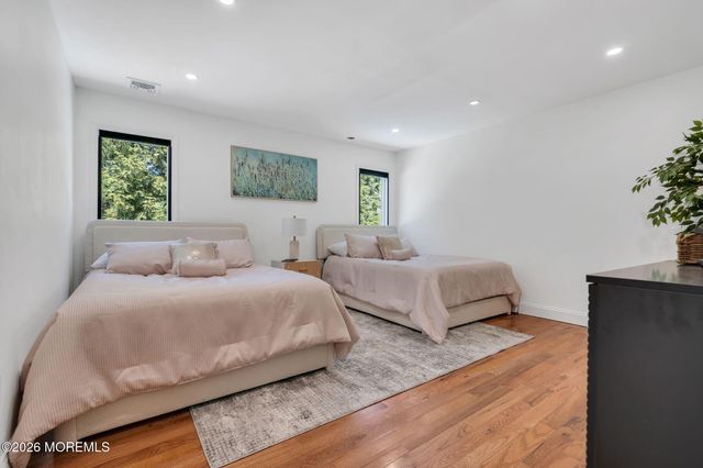 1401 Englemere Boulevard, Toms River, NJ 08757