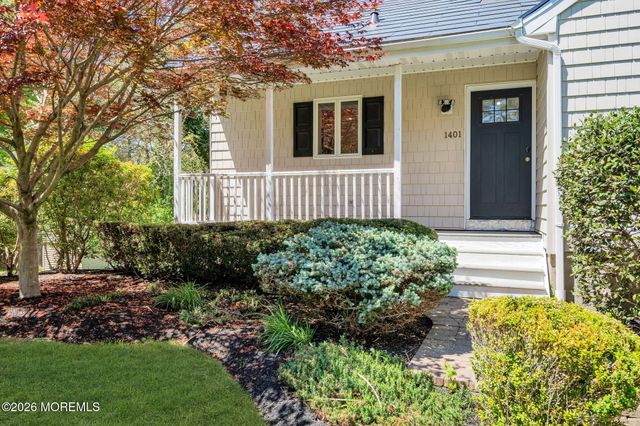 1401 Englemere Boulevard, Toms River, NJ 08757