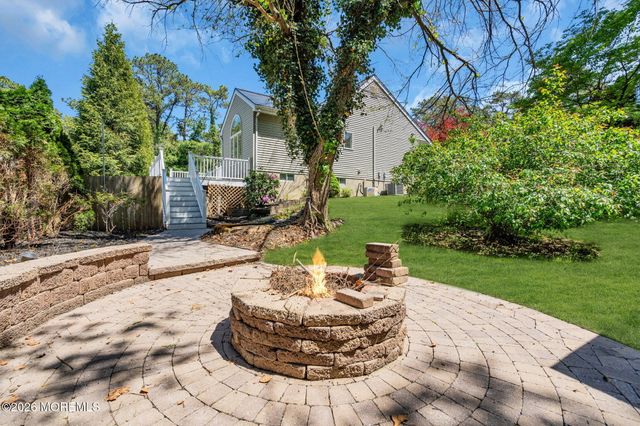 1401 Englemere Boulevard, Toms River, NJ 08757