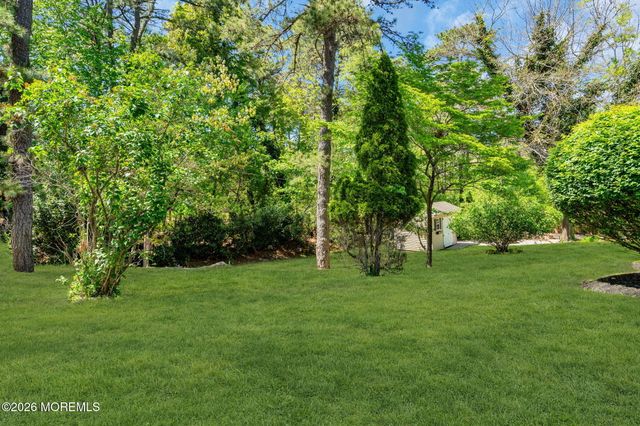 1401 Englemere Boulevard, Toms River, NJ 08757