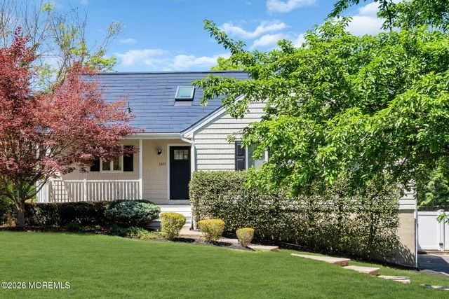 1401 Englemere Boulevard, Toms River, NJ 08757