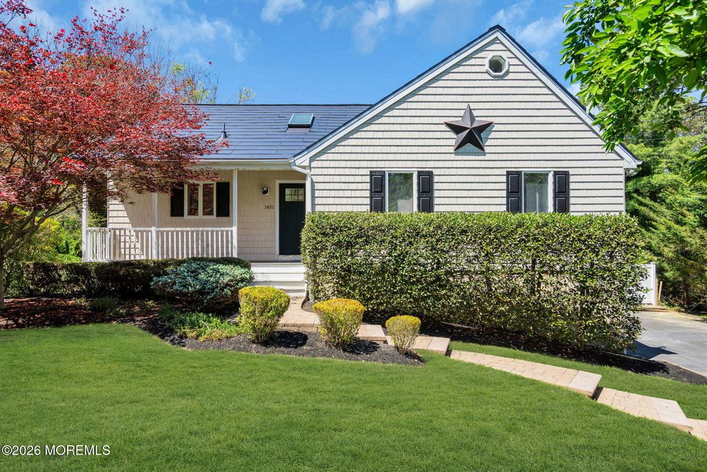 1401 Englemere Boulevard, Toms River, NJ 08757