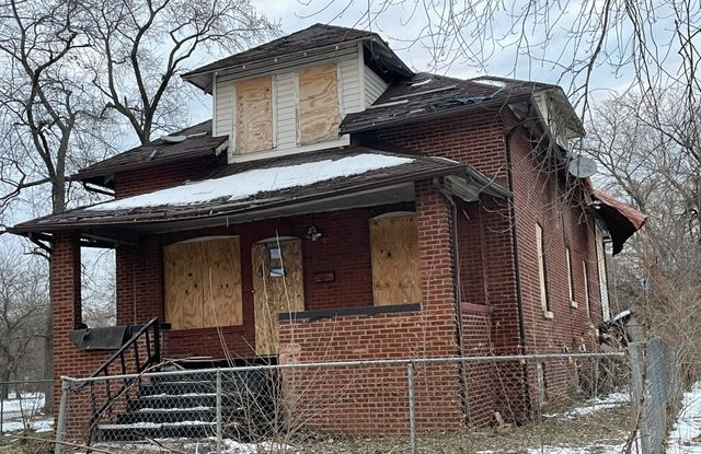 302 E 134th Street, Chicago, IL 60827