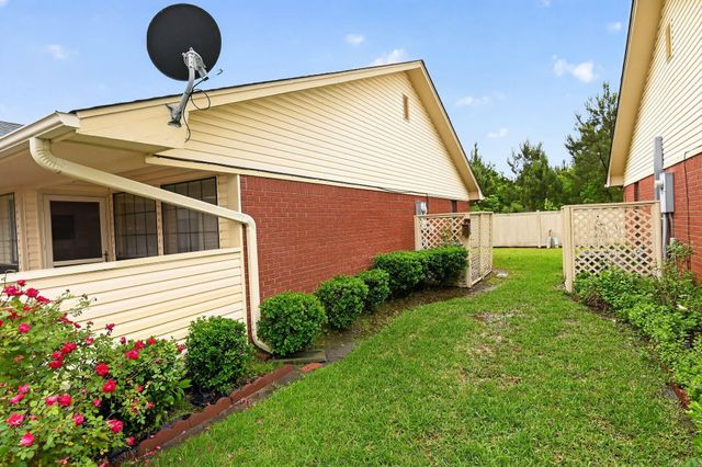 30 Summerset Place, Pine Bluff, AR 71603