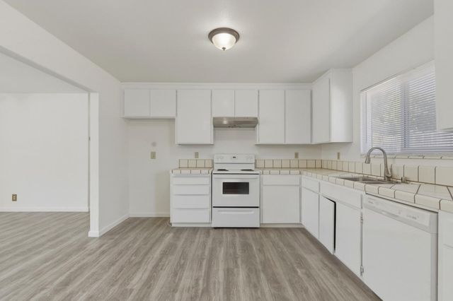 802 Marentis Circle, San Juan Bautista, CA 95045