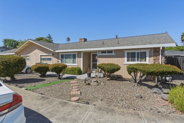 802 Marentis Circle, San Juan Bautista, CA 95045