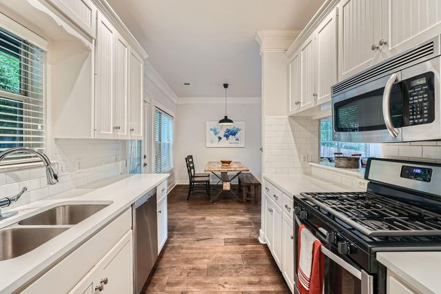 1117 Algarita Ave, Austin, TX 78704