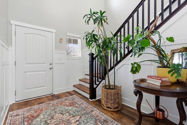 1090 W STONEHAVEN DR, North Salt Lake, UT 84054