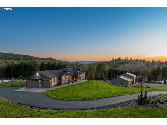 300 CROSS CREEK Rd, Kelso, WA 98626