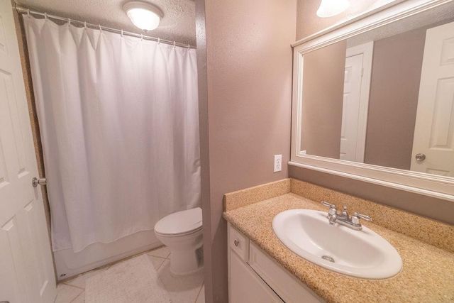 11918 Dorrance Lane, Meadows Place, TX 77477