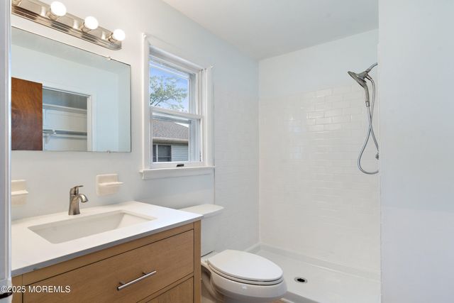 10 Magnolia Road, 19, Stafford, NJ 08050