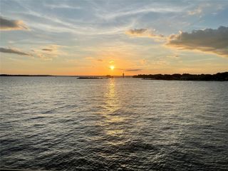 7037 Kingston Cove Ln 317, Willis, TX 77318