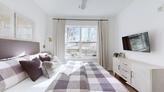 1677 54th Ave N Apt 117, Nashville, TN 37209