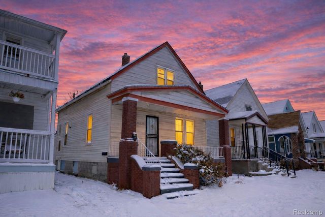 11655 Mitchell Street, Hamtramck, MI 48212