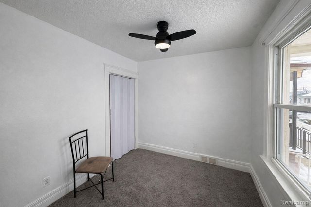 11655 Mitchell Street, Hamtramck, MI 48212