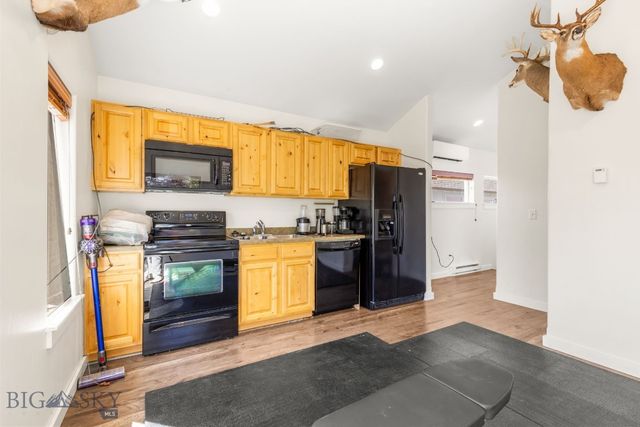286 Circle F Trail, Bozeman, MT 59718