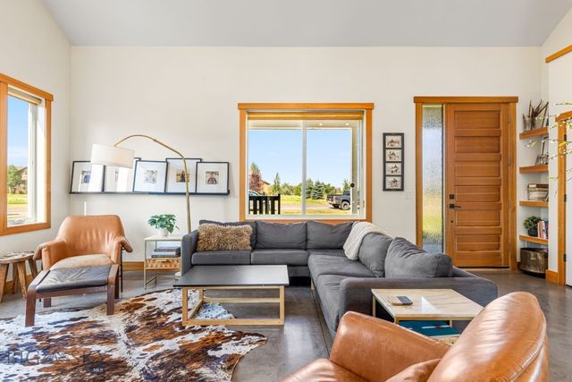 286 Circle F Trail, Bozeman, MT 59718