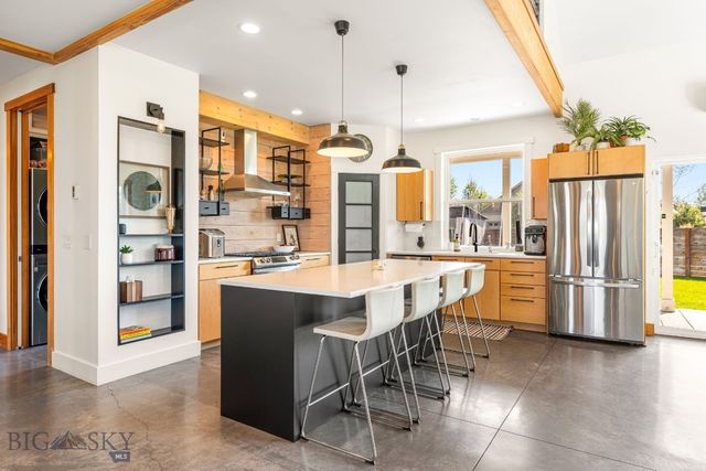 286 Circle F Trail, Bozeman, MT 59718