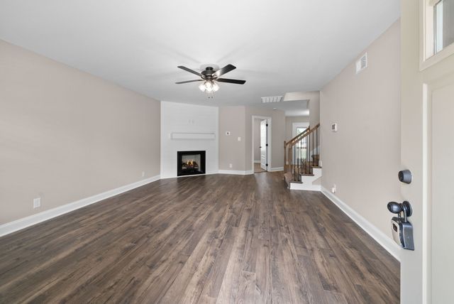 336 Cardinal Creek, Clarksville, TN 37040