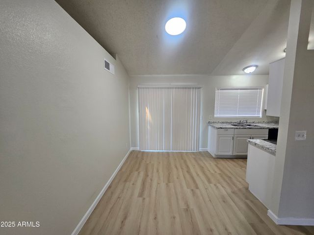 3013 W MONONA Drive, Phoenix, AZ 85027