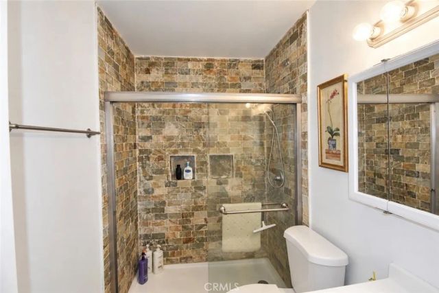 1521 W Crone, Anaheim, CA 92802