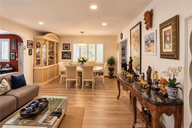 1521 W Crone, Anaheim, CA 92802